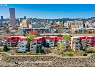 Photo #4: 21284700 Listing 