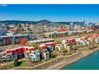 Photo #5: 21284700 Listing 