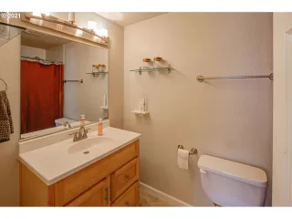 Photo #1: 21284920 Listing