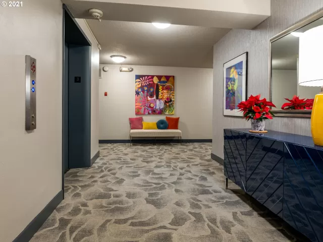 MLS: 21286609 Condo For Sale