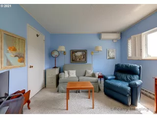 Photo #6: 21288352 Listing