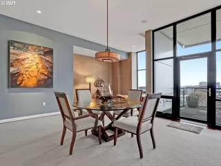 Photo #2: 21288817 Listing