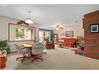 Photo #5: 21289012 Listing