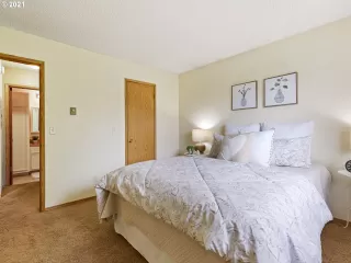 Photo #3: 21290415 Listing 