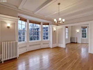 Photo #1: 21291067 Listing