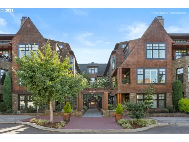 MLS: 21291766 Condo For Sale