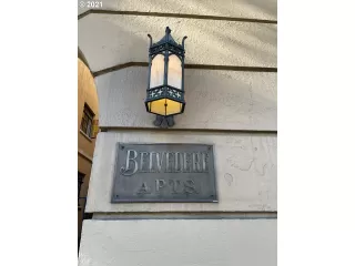 Photo #2: 21291799 Listing