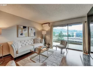 Photo #1: 21291827 Listing