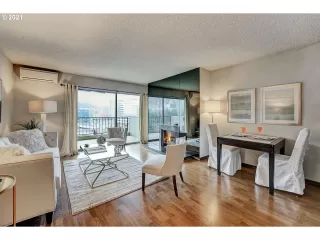 Photo #2: 21291827 Listing