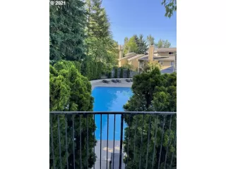 Photo #1: 21292255 Listing