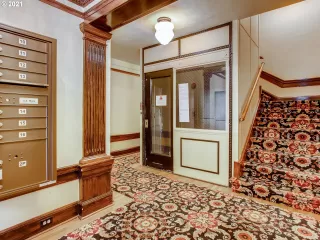 Photo #1: 21292469 Listing