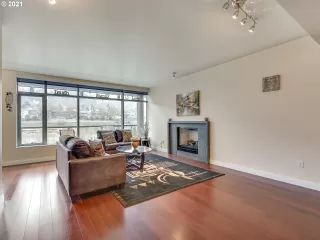 Photo #1: 21292602 Listing 