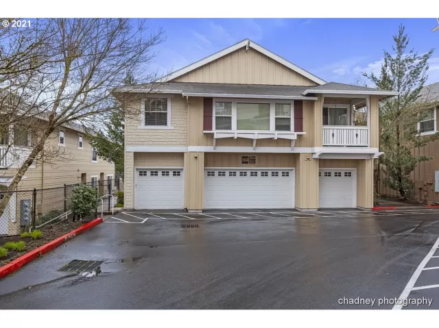 MLS: 21292993 Condo For Sale