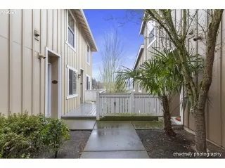 Photo #1: 21292993 Listing 