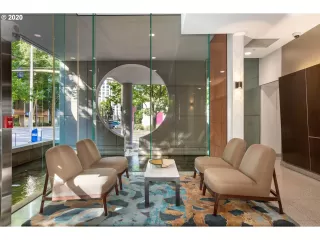 Photo #3: 21293245 Listing