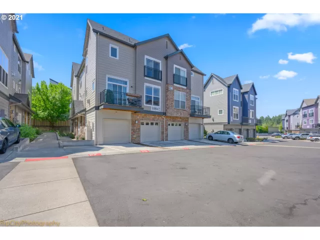 MLS: 21294471 Condo For Sale