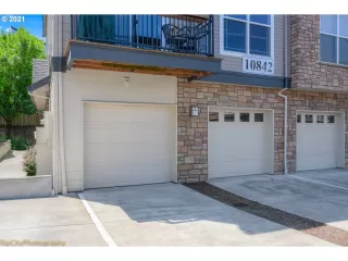 Photo #2: 21294471 Listing