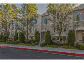 Photo #1: 21294706 Listing