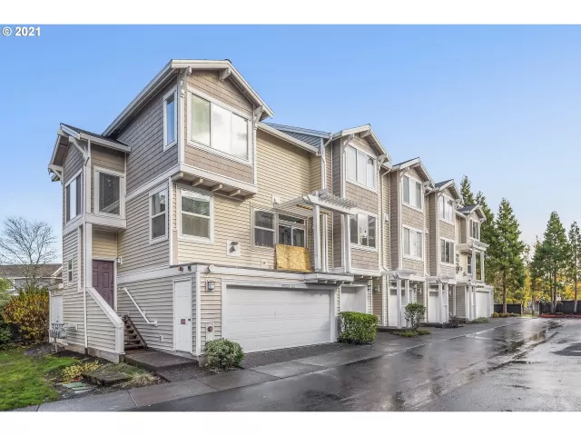 MLS: 21295508 Condo For Sale