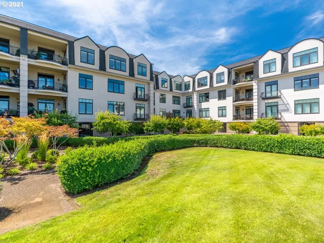 MLS: 21295647 Condo For Sale