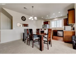 Photo #6: 21297361 Listing