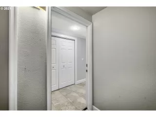 Photo #1: 21297682 Listing