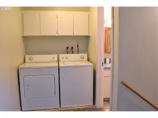 Photo #3: 21298655 Listing