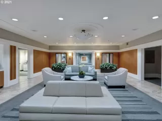 Photo #1: 21299260 Listing