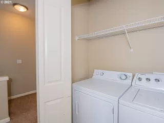 Photo #6: 21299375 Listing 