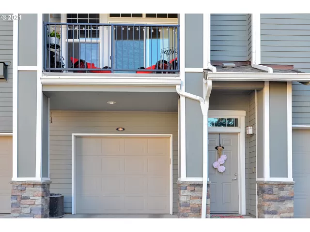 MLS: 21299546 Condo For Sale