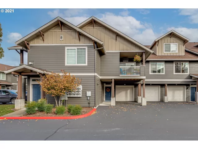 MLS: 21299719 Condo For Sale