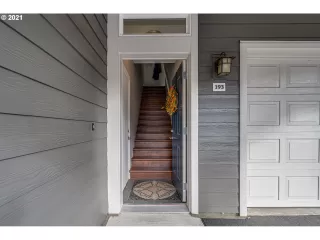 Photo #2: 21299719 Listing