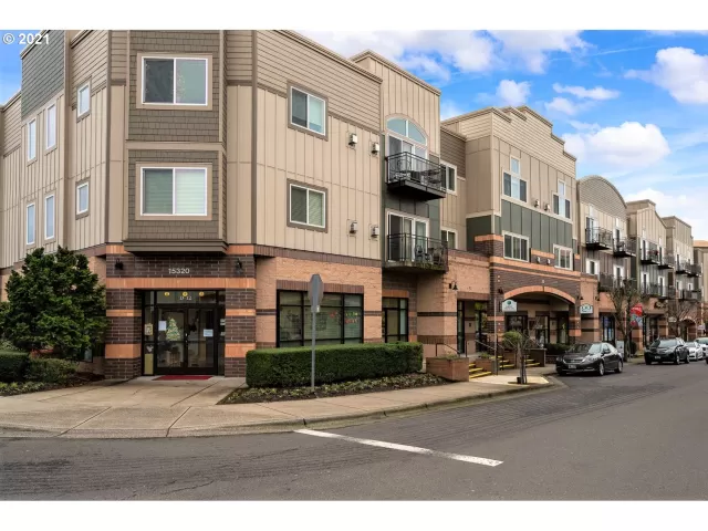 MLS: 21300593 Condo For Sale