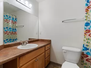 Photo #4: 21300813 Listing