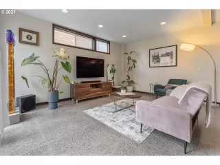 Photo #3: 21301036 Listing 