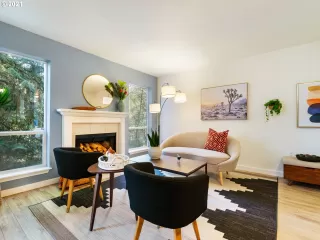 Photo #1: 21301241 Listing