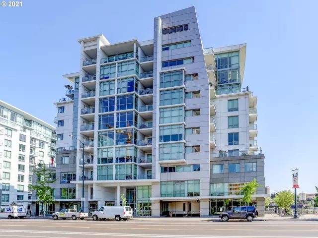 MLS: 21301586 Condo For Sale