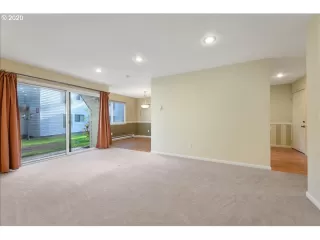 Photo #3: 21301693 Listing