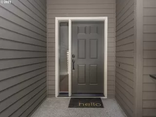 Photo #6: 21302998 Listing 