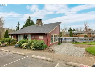 Photo #4: 21305065 Listing