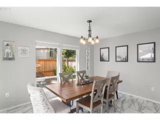 Photo #1: 21305170 Listing