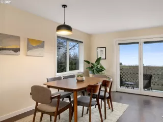 Photo #6: 21305444 Listing 