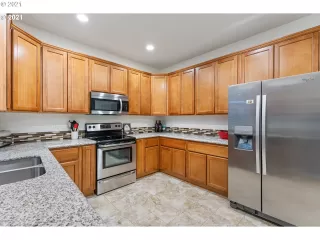 Photo #1: 21306938 Listing