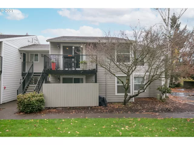 MLS: 21308151 Condo For Sale