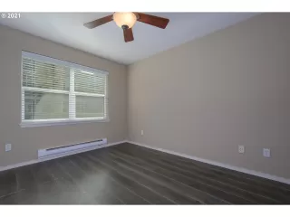 Photo #2: 21308886 Listing