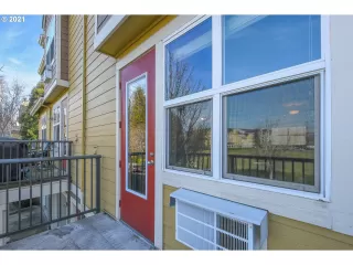 Photo #6: 21308886 Listing