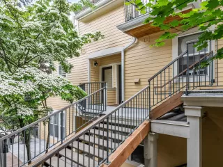 Photo #4: 21309313 Listing