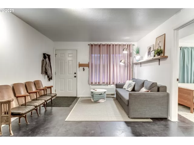 MLS: 21310376 Condo For Sale