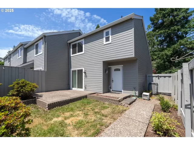 MLS: 213109369 Condo For Sale