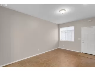 Photo #6: 21312728 Listing 